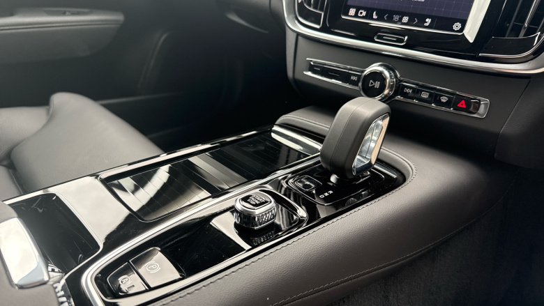 Volvo V90 2.0 T6 [350] PHEV Plus Dark 5dr AWD Auto Estate